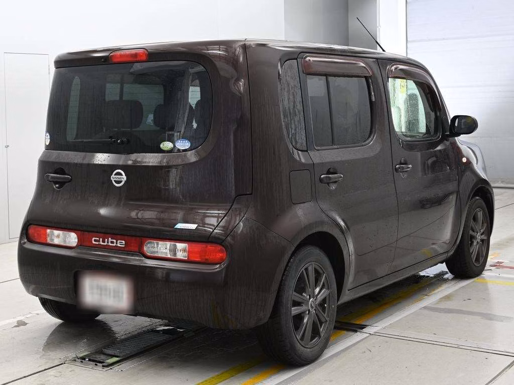 NISSAN CUBE