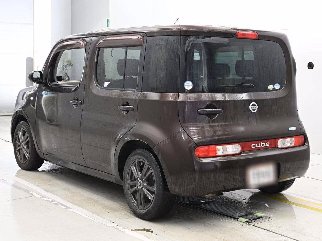 NISSAN CUBE
