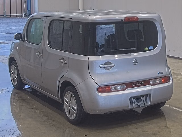 NISSAN CUBE