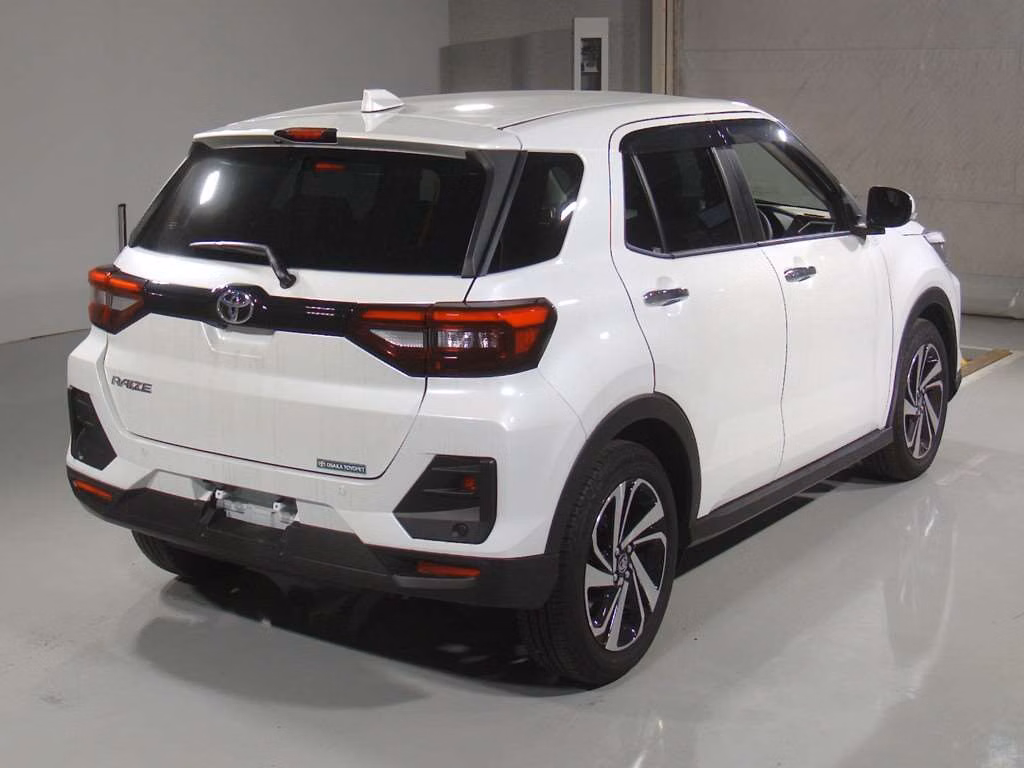 TOYOTA RAIZE