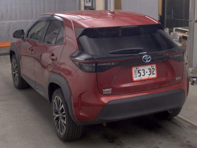 TOYOTA YARIS CROSS