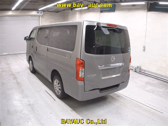 NISSAN NV350 CARAVAN