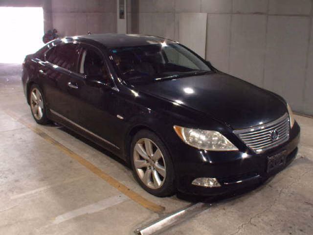 LEXUS LS460