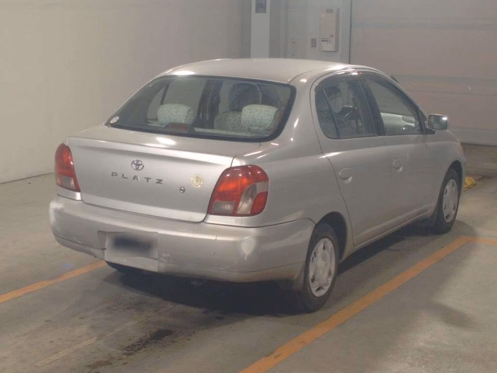 TOYOTA PLATZ