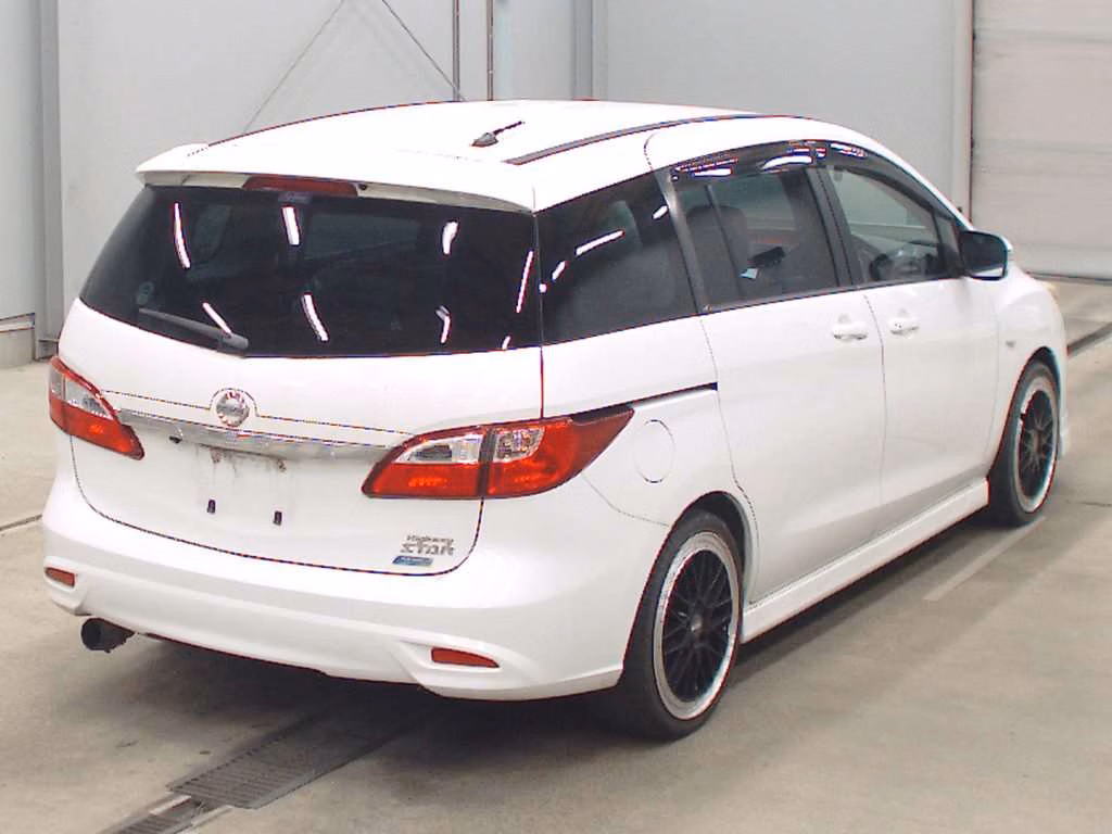 NISSAN LAFESTA