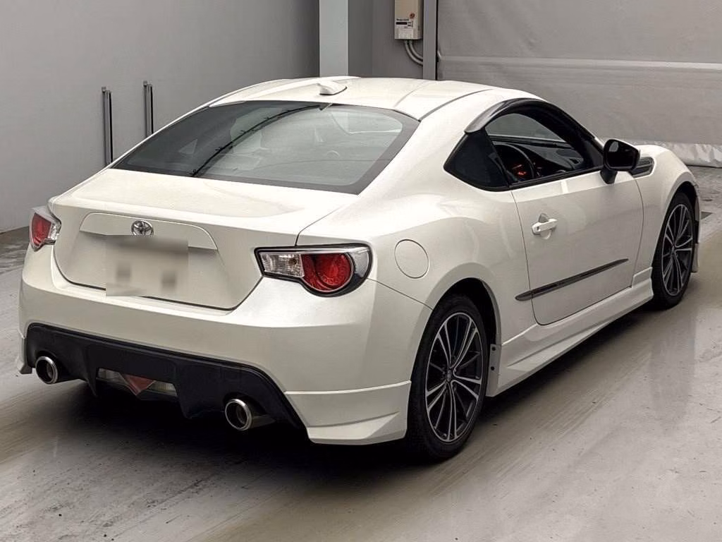 TOYOTA GT 86