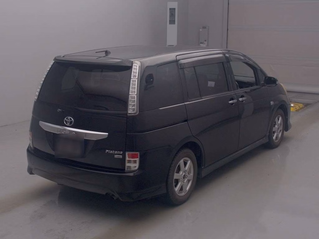 TOYOTA ISIS
