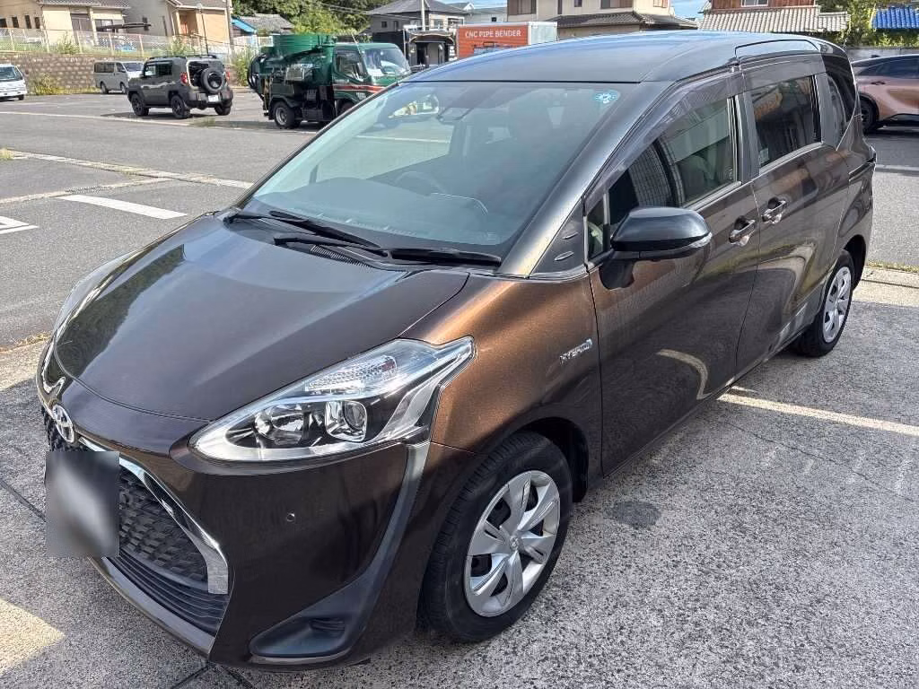 Toyota Sienta