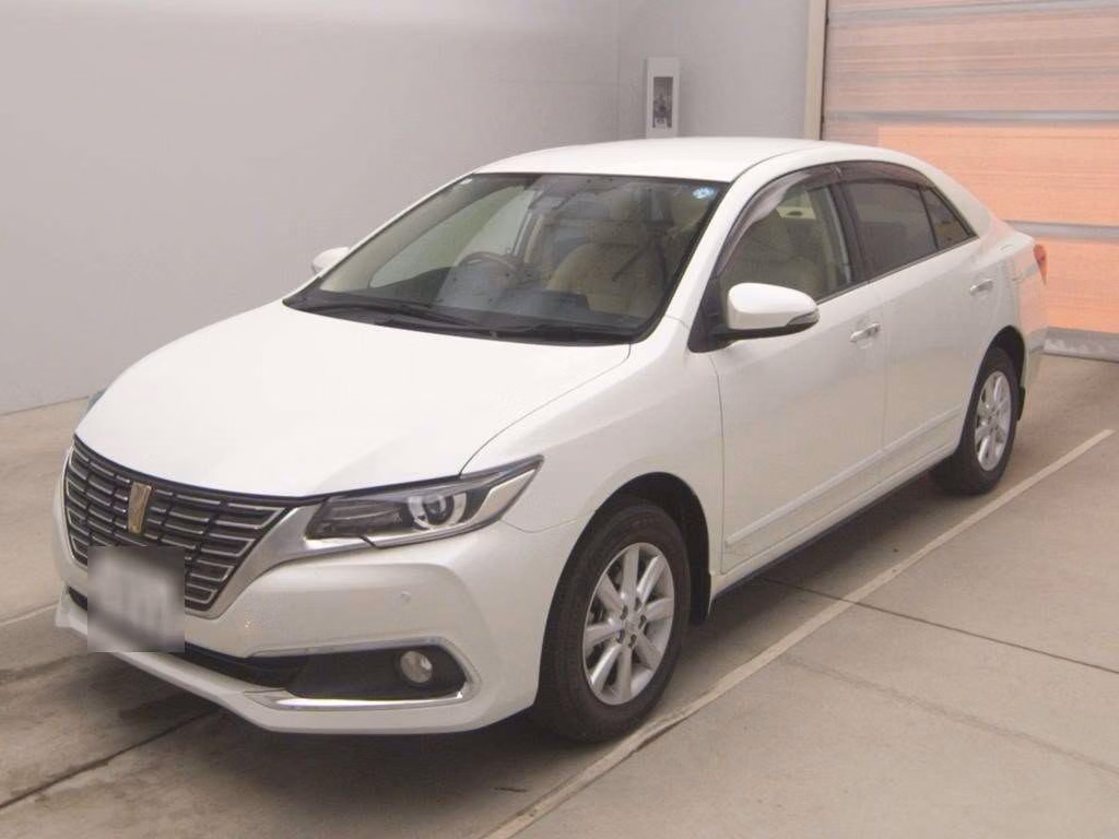 TOYOTA PREMIO