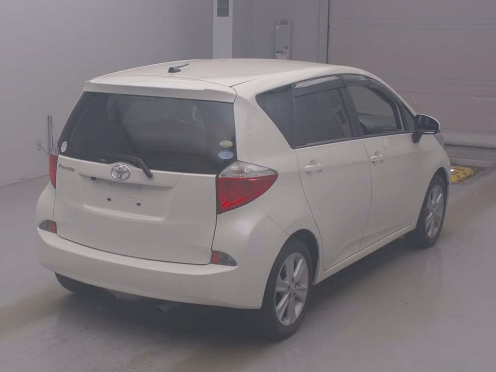 TOYOTA RACTIS