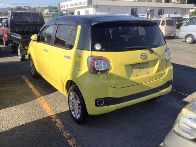 DAIHATSU BOON