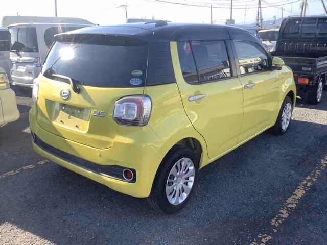 DAIHATSU BOON