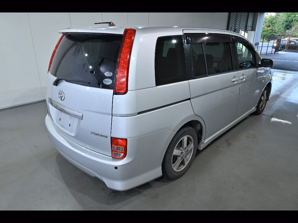 TOYOTA ISIS