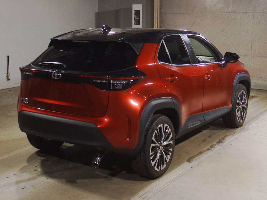 TOYOTA YARIS CROSS