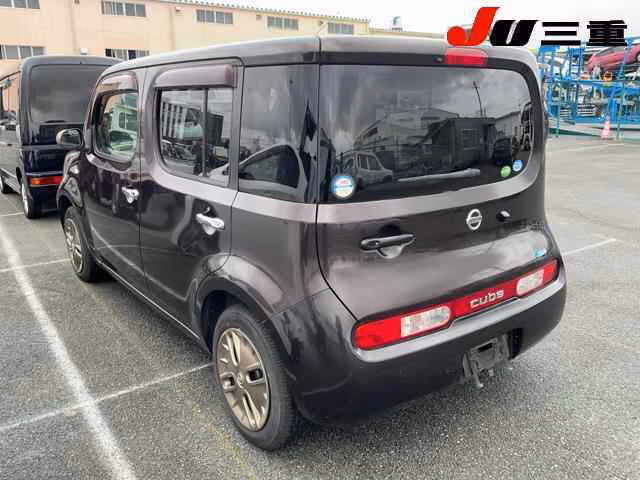 NISSAN CUBE