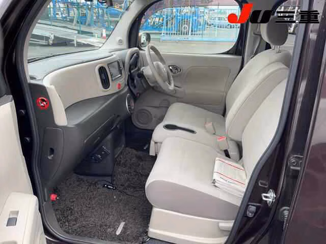 NISSAN CUBE