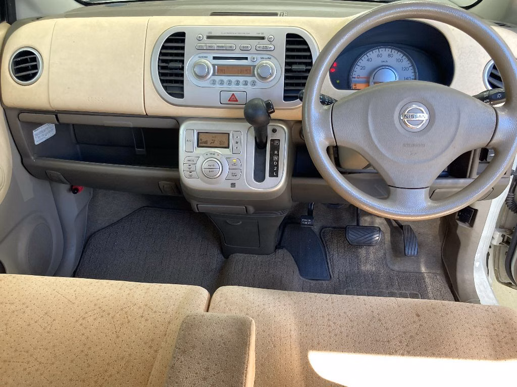 NISSAN MOCO