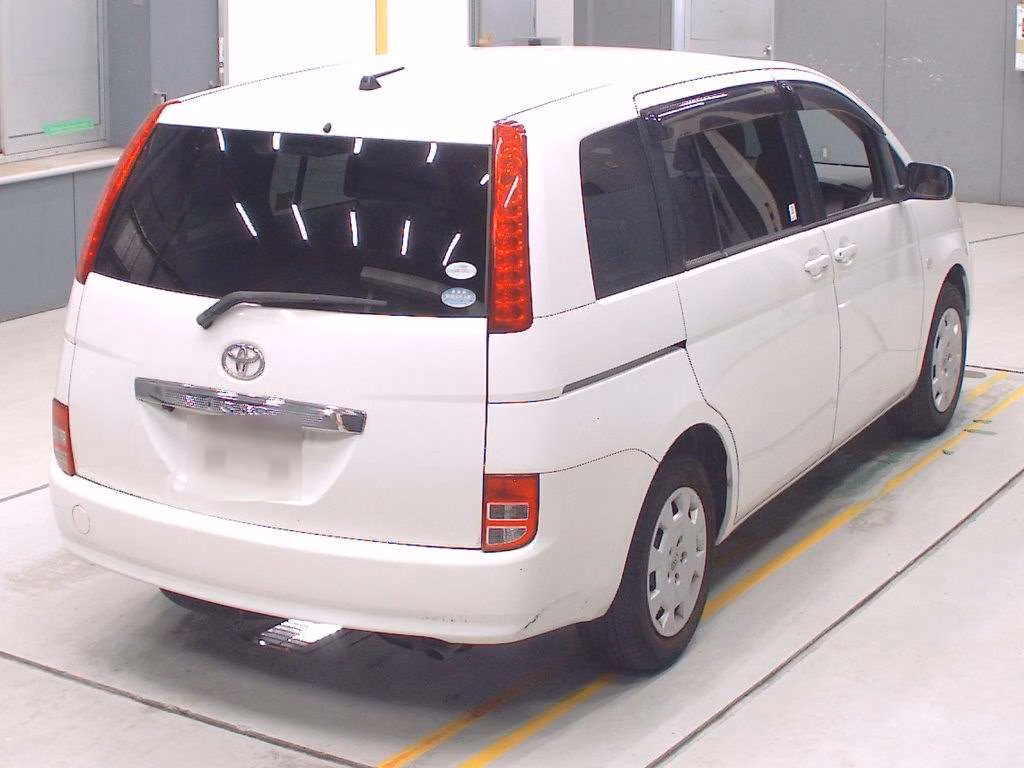 TOYOTA ISIS