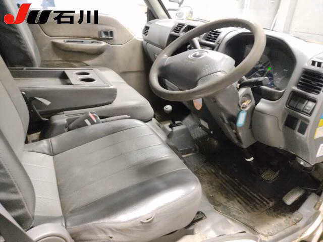 MAZDA BONGO