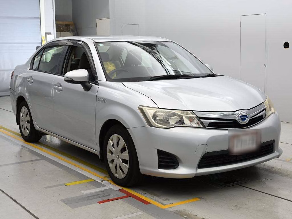 TOYOTA COROLLA AXIO