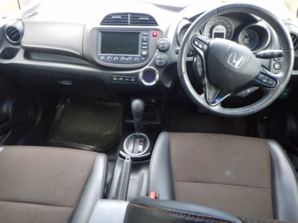 HONDA FIT SHUTTLE