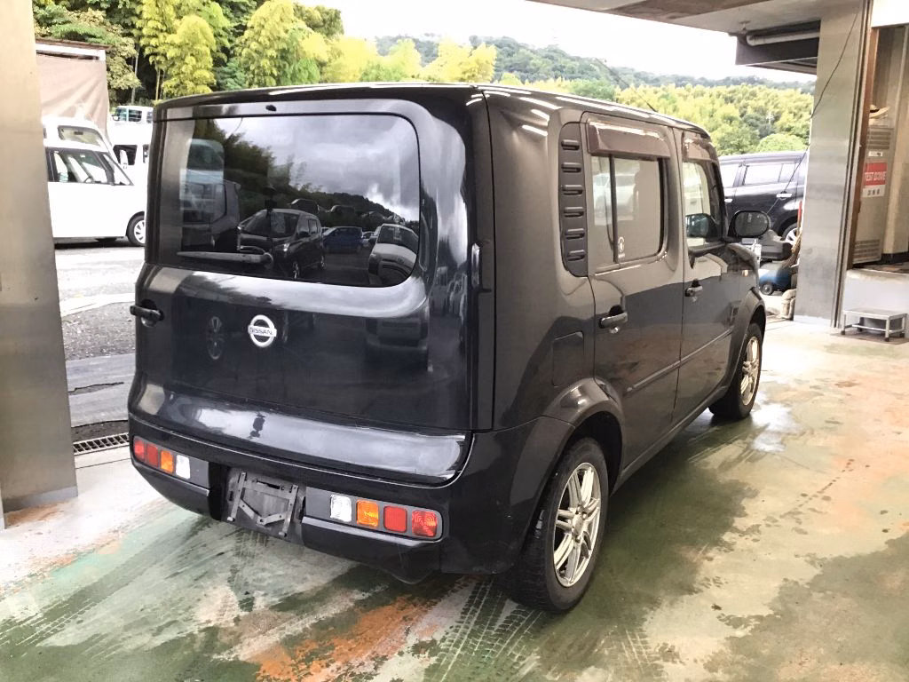 NISSAN CUBE