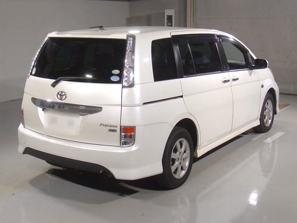 TOYOTA ISIS