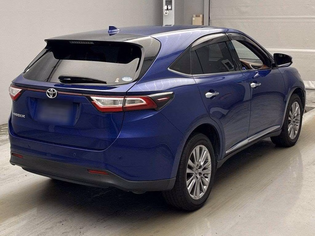 TOYOTA HARRIER