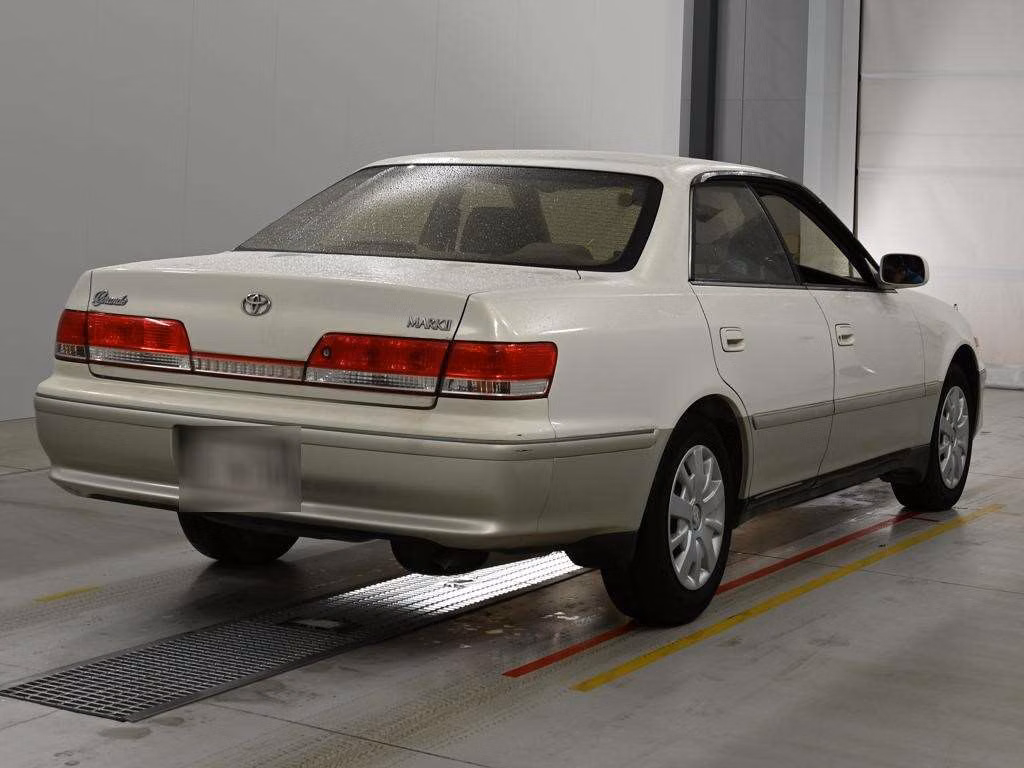 TOYOTA MARK II