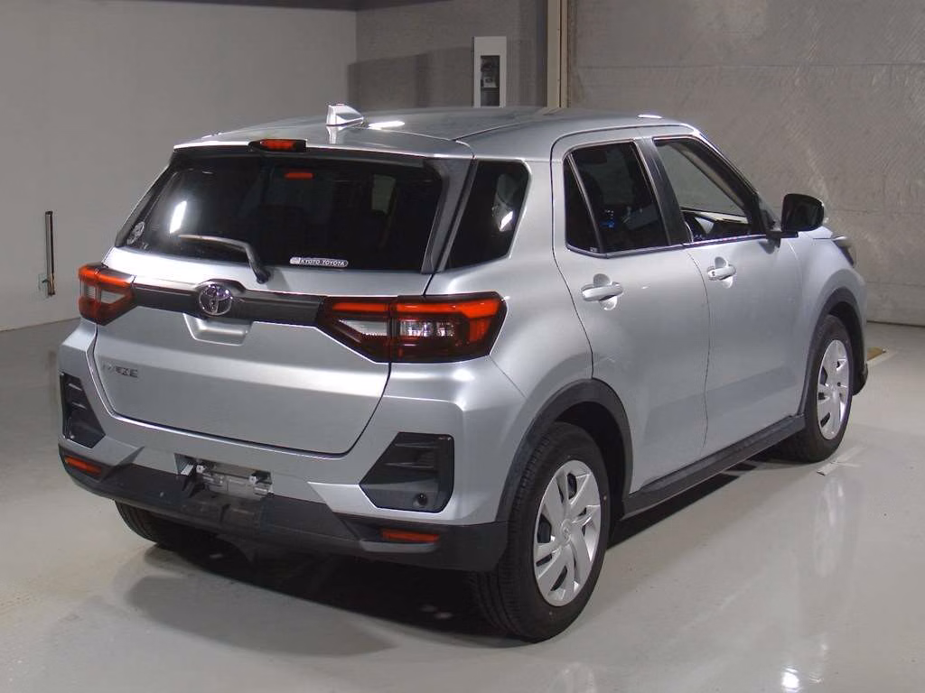 TOYOTA RAIZE