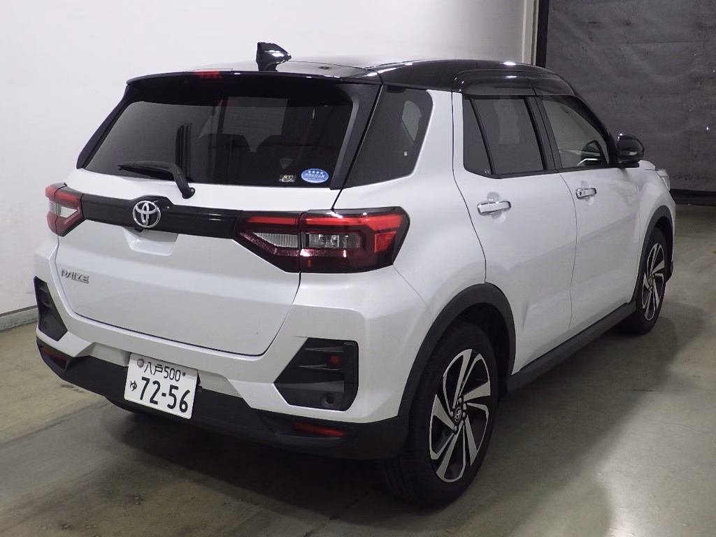 TOYOTA RAIZE