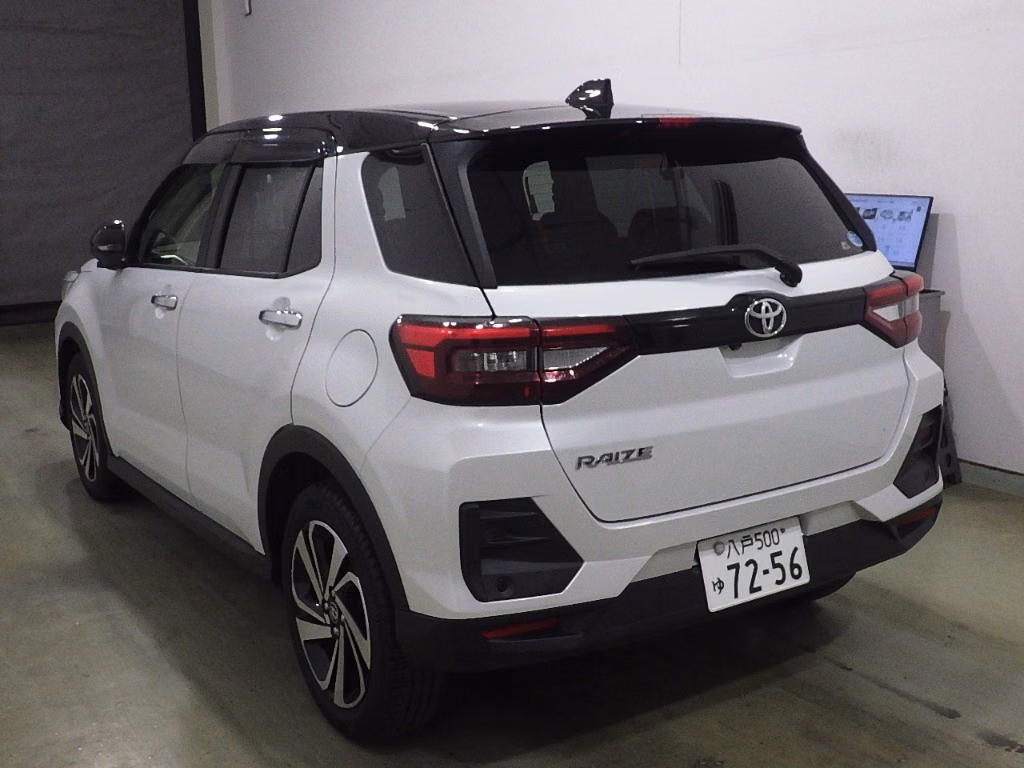 TOYOTA RAIZE