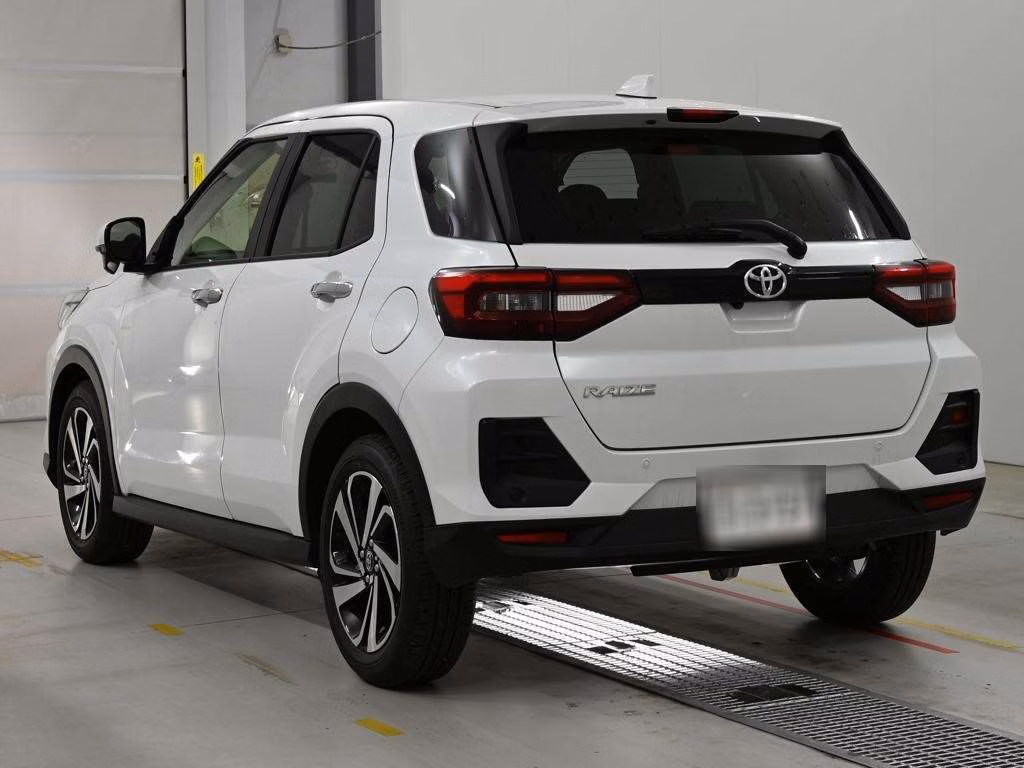 TOYOTA RAIZE