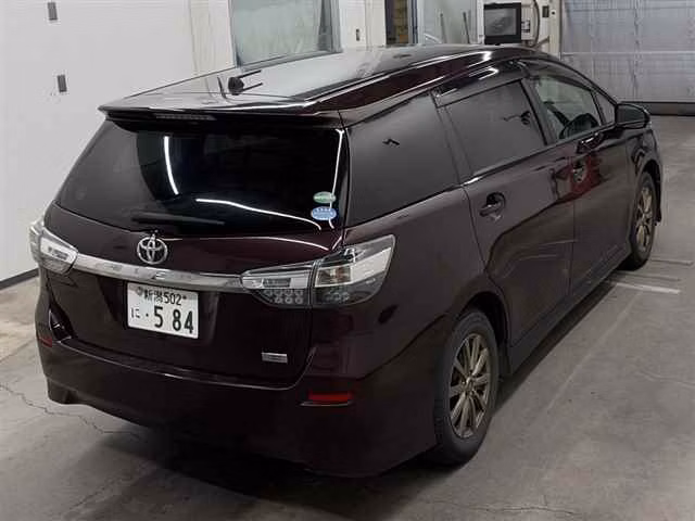 TOYOTA WISH