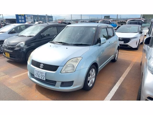 SUZUKI SWIFT