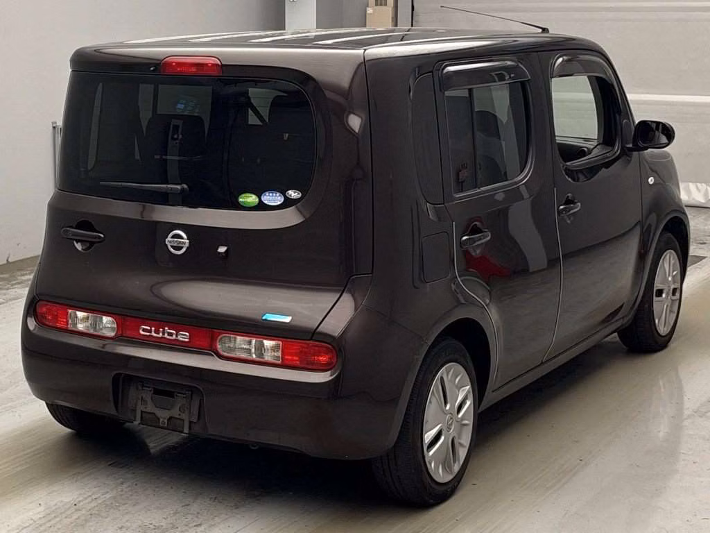 NISSAN CUBE