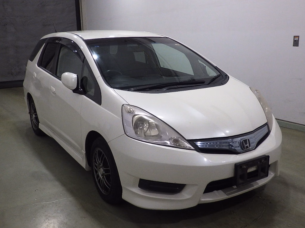 HONDA FIT SHUTTLE