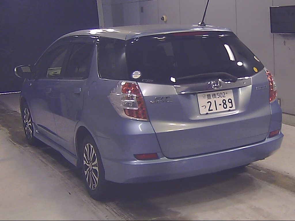 HONDA FIT SHUTTLE