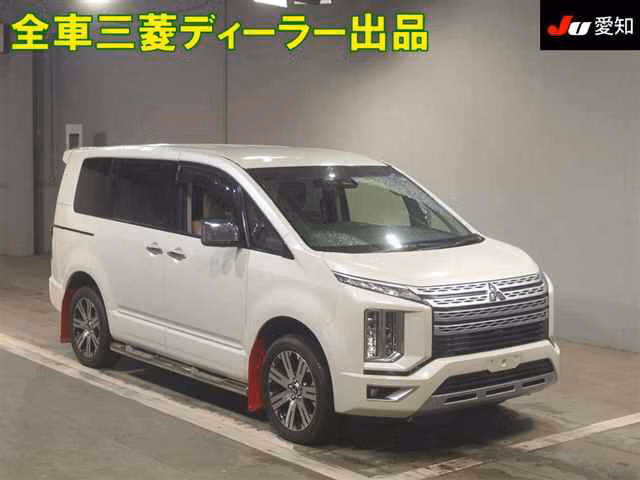 MITSUBISHI DELICA D:5
