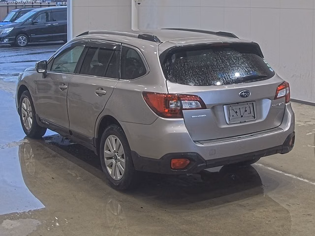 SUBARU OUTBACK