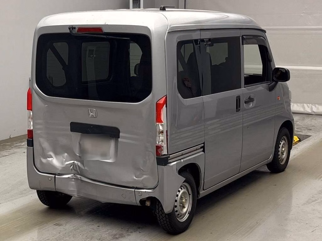 HONDA N-VAN