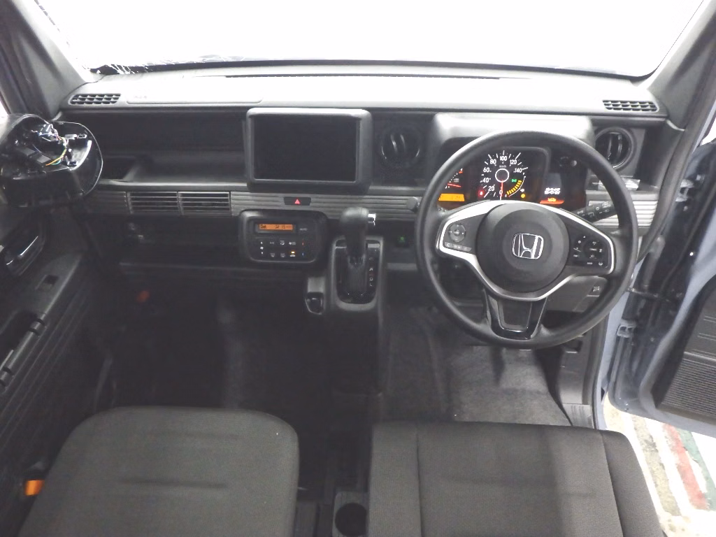 HONDA N-VAN