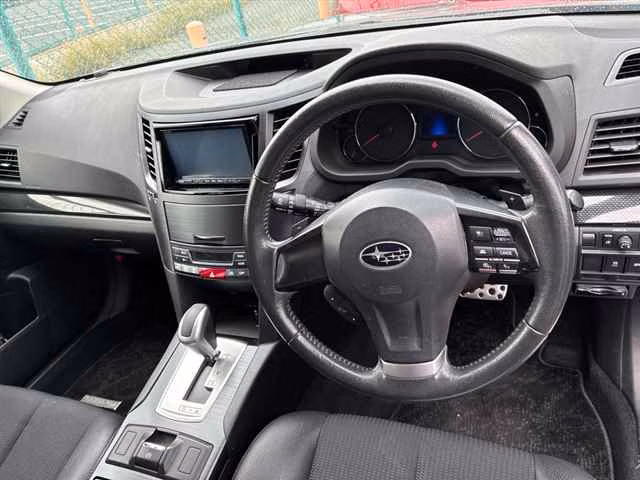 SUBARU LEGACY