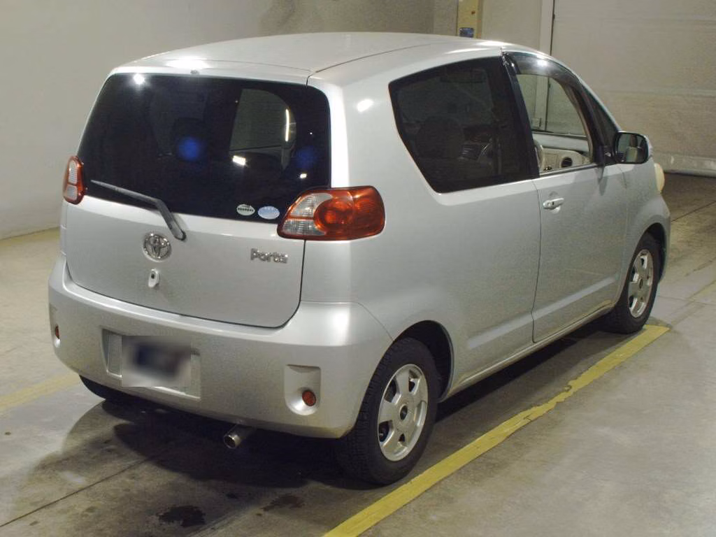TOYOTA PORTE