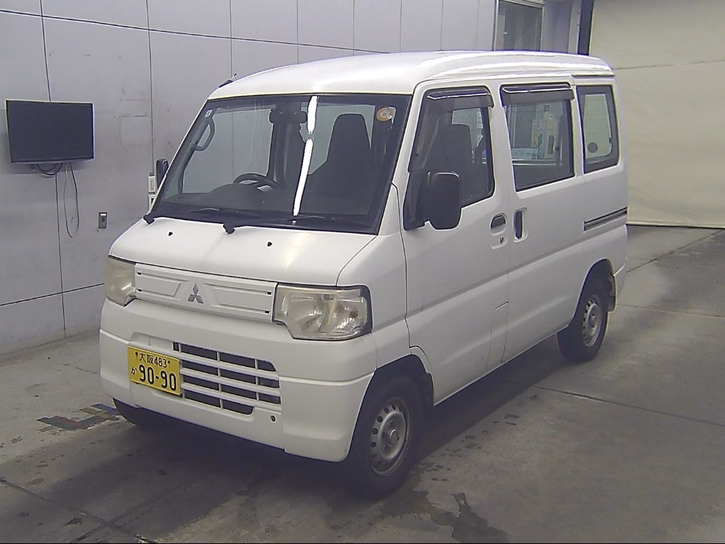 MITSUBISHI MINICAB