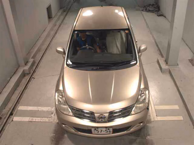 NISSAN TIIDA LATIO