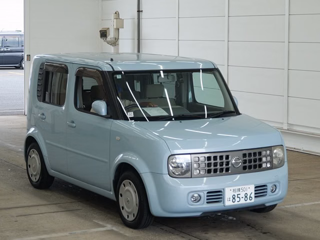 NISSAN CUBE