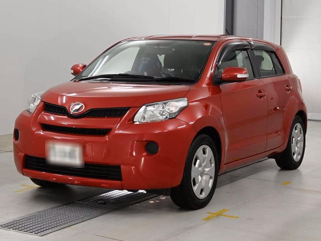 TOYOTA IST