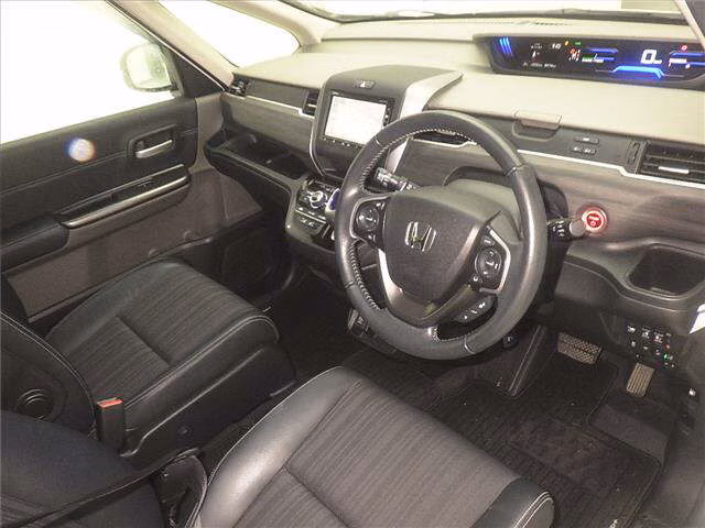 HONDA FREED+