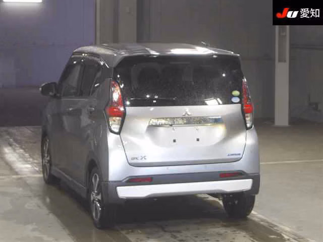 MITSUBISHI EK X